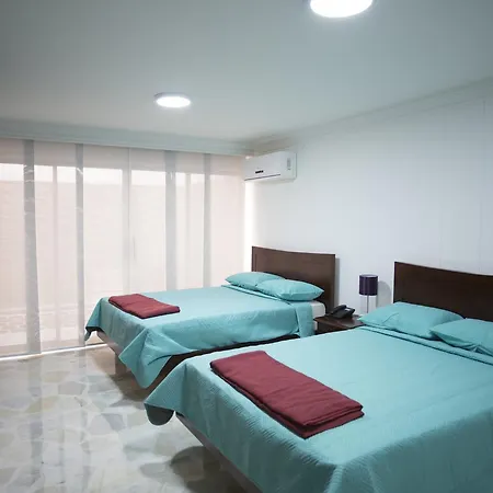 Doral Hotel Boutique Recovery House-3